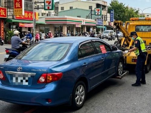 切勿輕信「扣牌免繳回」代辦謠言，最重恐遭扣車及上萬元罰鍰